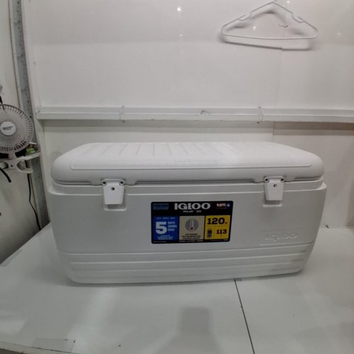 IGLOO 44577 POLAR COOLER, 120QT, 188 CAN - WHITE image 2