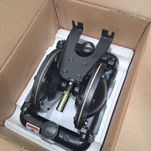 VEVOR AIR OPERATED DOUBLE DIAPHRAGM PUMP, 1" INLET OUTLET FOR CHEMICAL INDUSTRIAL USE, 35 GPM, MAX 120 PSI, BLACK, (MODEL:QBY4-25LF46) image 2
