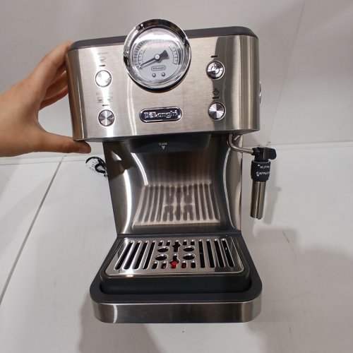 DELONGHI LINEA CLASSIC ESPRESSO MACHINE WITH MILK FROTHER - SILVER (MODEL: ‎EM450M) image 4
