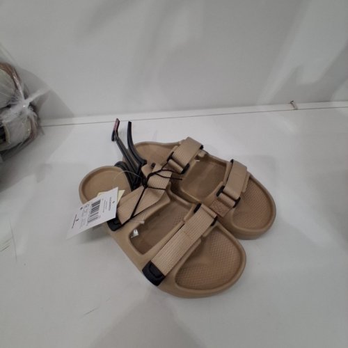 GIRL'S george SLIP ON BEACH SANDALS - SIZE 3 - TAN (STYLE: 34JOMERM26) image 2