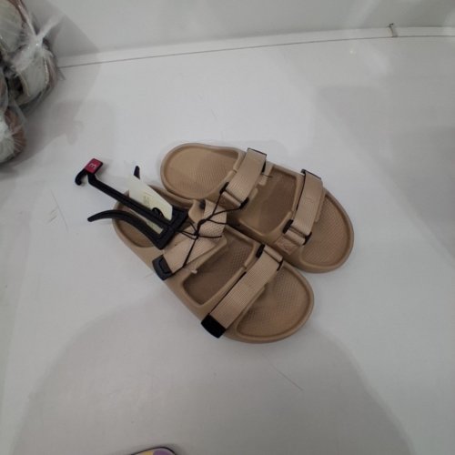 GIRL'S george SLIP ON BEACH SANDALS - SIZE 3 - TAN (STYLE: 34JOMERM26) image 4
