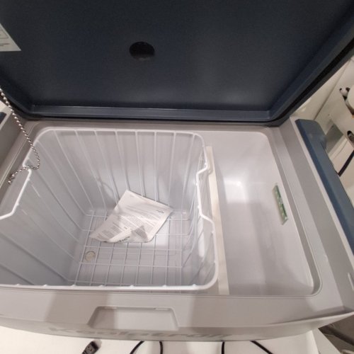 KOOLATRON 12 VOLT PORTABLE FREEZER REFRIGERATOR WITH BLUETOOTH CONTROLS 40L, 12V DC/110V, COMPRESSOR COOLING -22 TO 10°C - GREY image 5