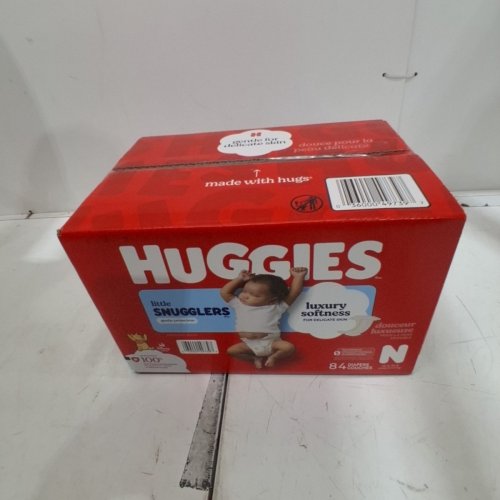 84PK HUGGIES LITTLE SNUGGLERS DISPOSABLE BABY DIAPERS - NEWBORN - DISNEY WINNIE THE POOH image 2