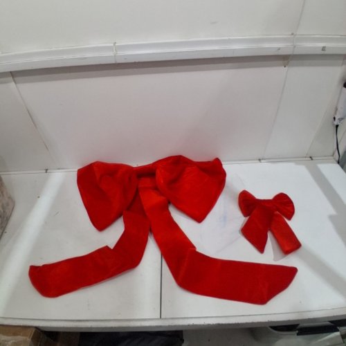 2PC VELVET CHAIR BOW - RED image 2