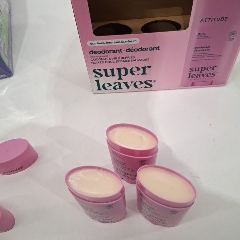 3PK ATTITUDE SUPER LEAVES COCONUT & WILD BERRIES DEODORANT - 75 G EACH image 3