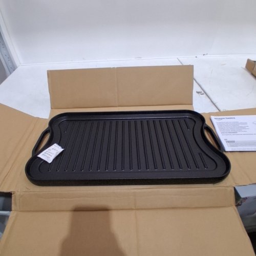 AMAZON BASICS PRE-SEASONED CAST IRON REVERSIBLE GRILL/GRIDDLE - 20" - BLACK image 2