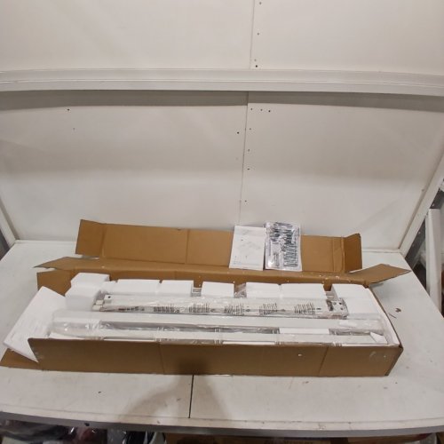 ALLEWIE METAL PLATFORM BED FRAME - QUEEN - WHITE (MODEL: WDLWCTTC003) image 3