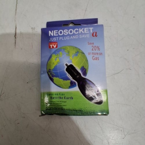 NEOSOCKET FUELSYNC UNIVERSAL GAS SAVER FOR CAR TRUCK SUV - BLACK/BLUE image 4