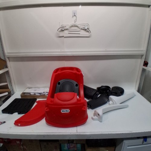 LITTLE TIKES LADYBUG COZY COUPE RIDE-ON CAR - LARGE - RED/BLACK (MODEL: 173059MX1) image 2