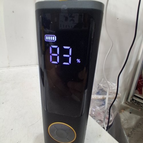 FANTTIK S200 APEX POWERFUL PORTABLE AIR PUMP AND TIRE INFLATOR WITH POWER BANK AND FLASHLIGHT - BLACK/YELLOW (MODEL: S200 APEX/ 2787419) image 2