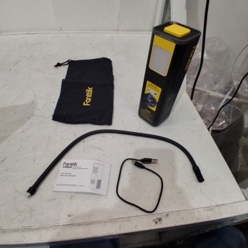 FANTTIK S200 APEX POWERFUL PORTABLE AIR PUMP AND TIRE INFLATOR WITH POWER BANK AND FLASHLIGHT - BLACK/YELLOW (MODEL: S200 APEX/ 2787419) image 4