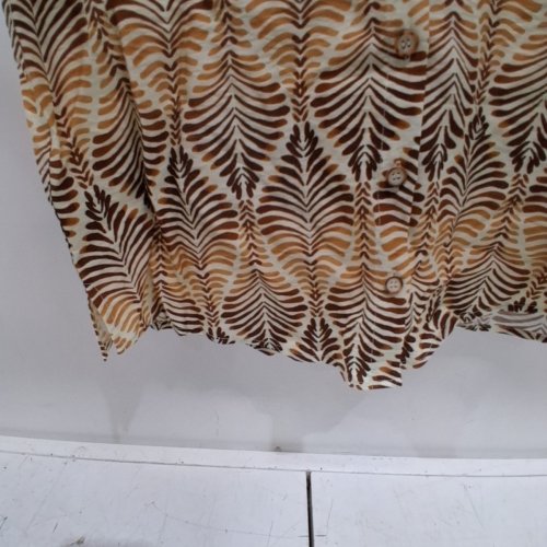 WOMEN'S BARILOCHE PATTERNED BUTTON-UP BLOUSE - SMALL / MEDIUM - 38 - BROWN / BEIGE / CAMEL (STYLE : DANKA) image 3