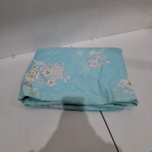 FLORAL BEDDING BLANKET - 57.5" X 78" - TURQUOISE image 6