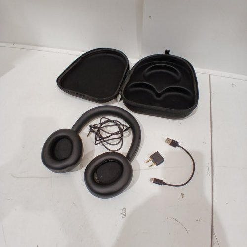 URBANISTA MIAMI OVER-EAR NOISE CANCELLING BLUETOOTH HEADPHONES, 50H PLAYBACK TIME - MIDNIGHT BLACK - (MODEL:1036102) image 2