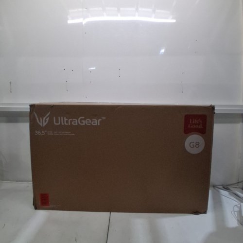 LG ULTRAGEAR G8 37” UHD CURVED GAMING MONITOR - 165HZ, 1MS (GTG), DCI-P3 95%, VESA DISPLAYHDR™ 600 - (MODEL: 37G800A) image 14