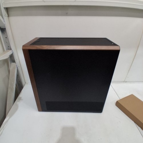 LIAN LI LANCOOL 217 GENUINE WALNUT WOOD MID-TOWER ATX PC COMPUTER CASE - 5 PRE-INSTALLED PWM FANS 2X170MM, 2X120MM & 1X140MM, FLEXIBLE PSU & CABLE INSTALLATION - BLACK/WALNUT (MODEL: LAN217X) image 8