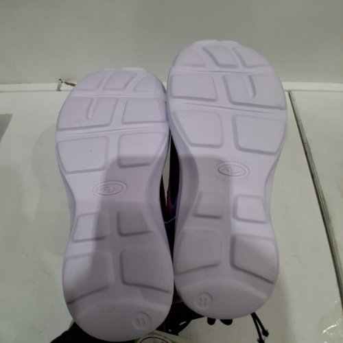 GIRL'S ATHLETIC WORKS SNEAKERS - SIZE 11 - BLACK/PINK image 3