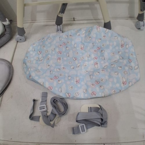 MEICHYUN ADJUSTABLE ROCKING BABY BASSINET BEDSIDE SLEEPER WITH MUSICAL TOYS WHEELS AND MOSQUITO NET COVER - 33LB CAP - 0M TO 5M - GREY (MODEL: ‎R003) image 3