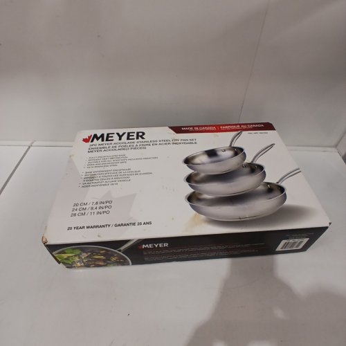 3PC MEYER ACCOLADE INDUCTION OVEN SAFE NO DRIP PROFESSIONAL COOKWARE PAN SET - 8" / 9.5" / 11" - STAINLESS STEEL image 7