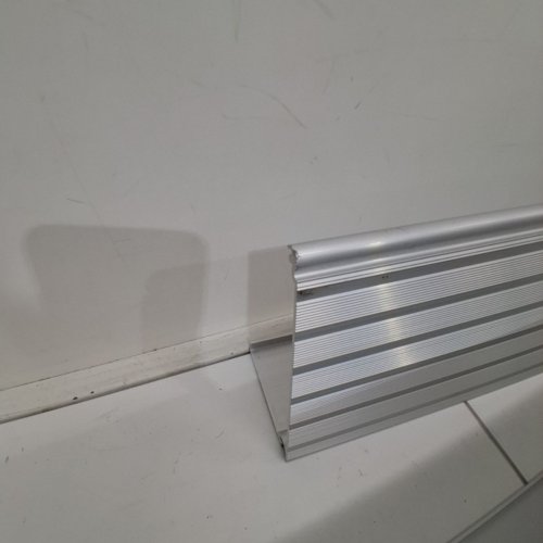 ALUMINUM THRESHOLD DOOR RAMP -4" RISE - 800 LBS MAX - SILVER (MODEL: GRBRVO ) image 5