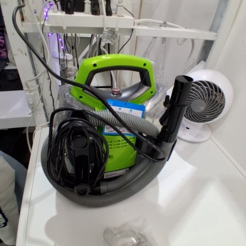 BISSELL LITTLE GREEN PORTABLE DEEP CLEANING VACUUM - 37OZ TANK MAX - GREEN/GREY (MODEL : 2513B) image 7