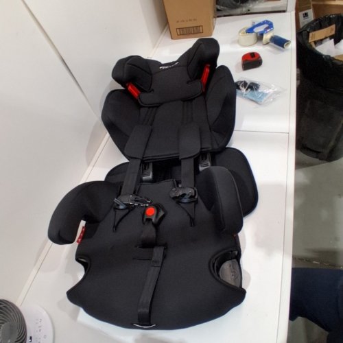 GRACO TRANZITIONS 3-IN-1 HARNESS/HIGHBACK/BACKLESS BOOSTER CAR SEAT - 100LBS MAX/CAP - PROOF/BLACK (MODEL: 2035724) image 3