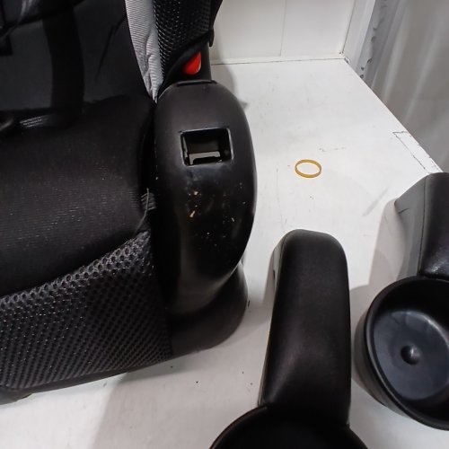 EVENFLO CHASE PLUS BOOSTER CAR SEAT - GREY (MODEL: 30712344C) image 4