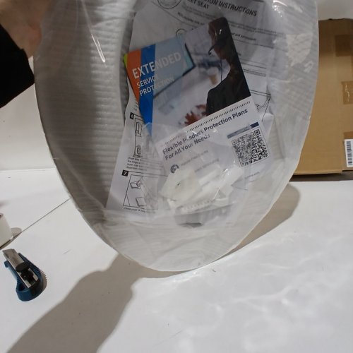 GARVEE ELONGATED SOFT CLOSE EASY CLEAN PLASTIC TOILET SEAT - 19" - WHITE - (MODEL: PHO_11GXK800) image 3