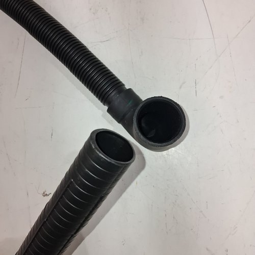 ELECTROLUX 90° DRAIN HOSE - BLACK (ITEM: 13459270) image 3
