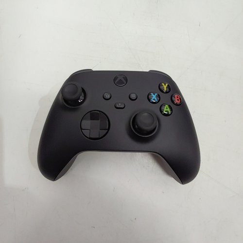 XBOX ONE CORE CONTROLLER - CARBON BLACK image 2