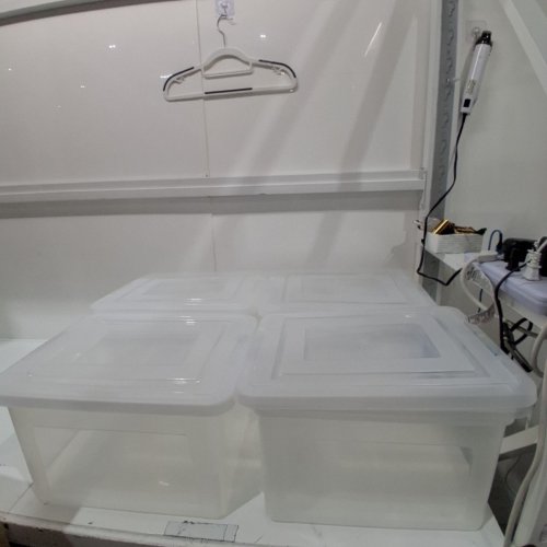 4PK IRIS USA PLASTIC STORAGE BIN TOTE - 33L - CLEAR (MODEL: FB-21E/FB-21EE) image 2