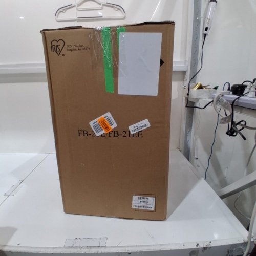 4PK IRIS USA PLASTIC STORAGE BIN TOTE - 33L - CLEAR (MODEL: FB-21E/FB-21EE) image 4