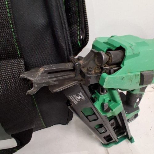 METABO HPT CORDLESS STRIP NAILER KIT - 18 V; 1-1/2" - 3-1/2" NAIL LENGTH; .113" NAIL DIAMETER - GREEN / BLACK (MODEL: NR1890DCA) image 7