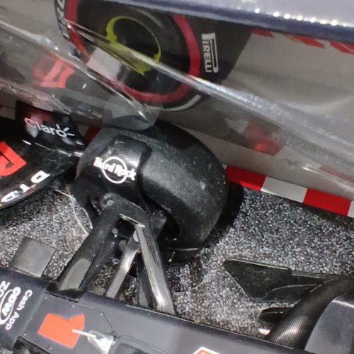 MAISTO RB19 F1 PREMIUM RC RED BULL MAX VERSTAPPEN, 1/10 SCALE, (MODEL:2639010) image 3