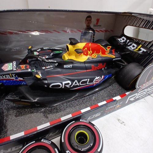 MAISTO RB19 F1 PREMIUM RC RED BULL MAX VERSTAPPEN, 1/10 SCALE, (MODEL:2639010) image 4