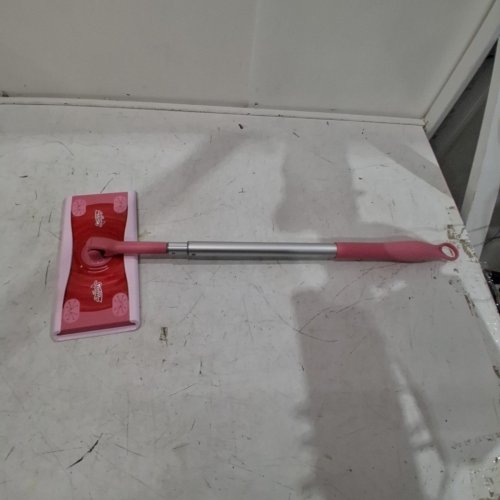 SWIFFER 2 IN 1 DRY & WET SWEEPING KIT (MOP ONLY) - PINK image 2