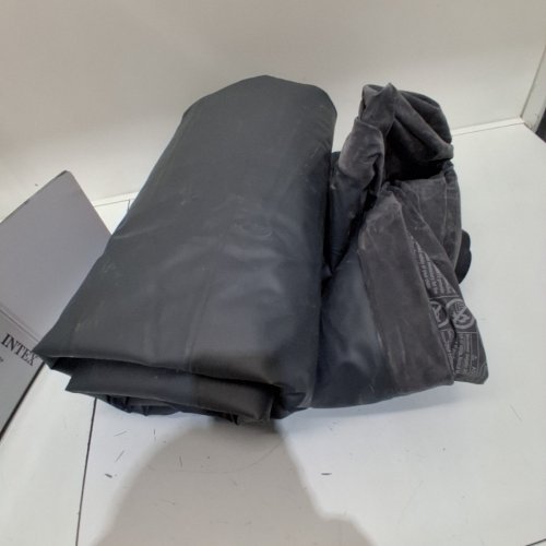 INTEX DURA-BEAM SERIES DELUXE COMFORT PLUSHFIBER-TECH INFLATABLE AIR MATTRESS WITH INTERNAL ELECTRIC PUMP - 22" - QUEEN - GREY (MODEL:AP619D/64417ED) image 3