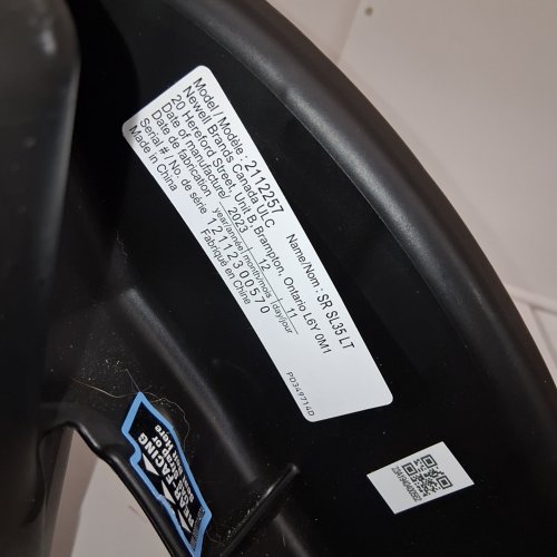 GRACO SNUGRIDE SNUGLOCK INFANT CAR SEAT BASE - COMPATIBLE WITH ALL GRACO CLICK-CONNECT CAR SEATS - BLACK (MODEL: 2112257) image 2