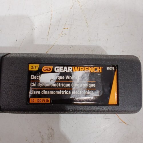 GEARWRENCH 3/8" DRIVE ELECTRONIC TORQUE WRENCH 10-135 NM - 85076, ORANGE image 5