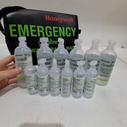 HONEYWELL EMERGENCY EYESALINE EYEWASH TRAVEL BAG KIT - 6 X 30 ML AND 6 X 118 ML image 3