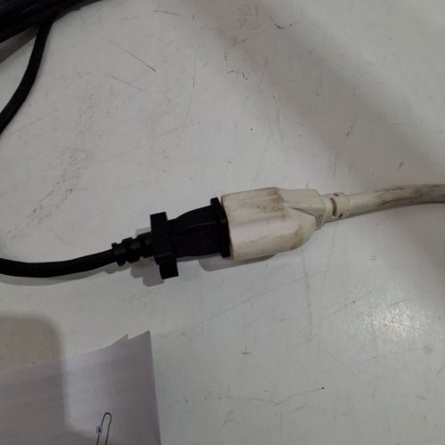 BISSELL FEATHERWEIGHT STICK/HAND VACUUM #2033Y - WHITE image 2