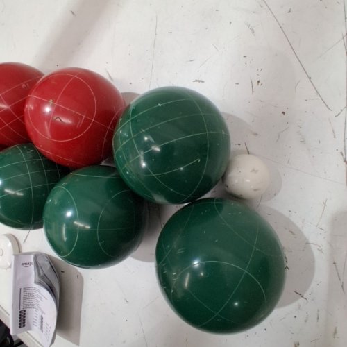 10PC AMAZON BASICS BOCCE BALL SET WITH SOFT CARRY CASE - RED/GREEN image 4