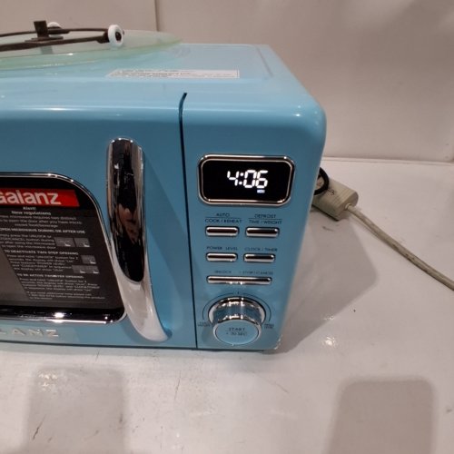 GALANZ RETRO STYLE MICROWAVE WITH LOCKING DOOR - 900W 0.9CU.FT - BLUE (MODEL: GLCMKZ09BER09) image 2