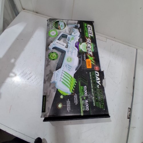 GEL BLASTER THE ORIGINAL SUPERSIZED SURGE XL WITH MULTIPLE FIRE MODES - WHITE/GREEN (MODEL: GBX001-SFWM) image 7