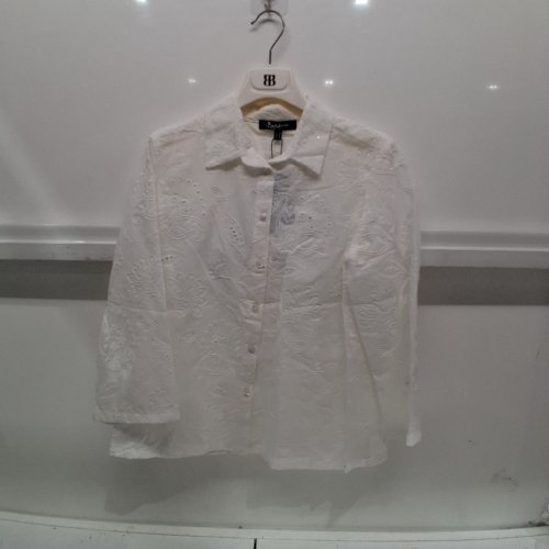 WOMEN'S BARILOCHE EMBROIDERED BUTTON-UP BLOUSE -SMALL / MEDIUM - 38 - OFF-WHITE (STYLE : APERTA) image 3