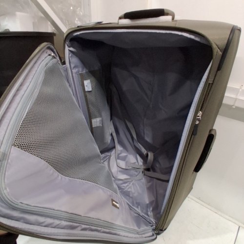 TRAVELPRO MAXLITE-5 SOFTSIDE EXPANDABLE SPINNER LUGGAGE - 31" - GREEN image 4