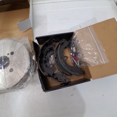TRANSIT AUTO REAR BRAKE DRUM SHOES AND SPRINT REPLACEMENT KIT FOR 2009-2018 TOYOTA COROLLA (MODEL: K8N-100387 / 8-9545 / NB-597B) image 3