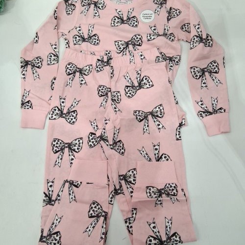 2PC GIRL'S LONG SLEEVE TOP AND PANTS PAJAMA SET - SIZE 6 - PINK image 2