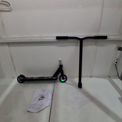 KIDS FREEDARE PRO STUNT SCOOTER - 220 LBS MAX - 8 YEARS + - BLACK image 3