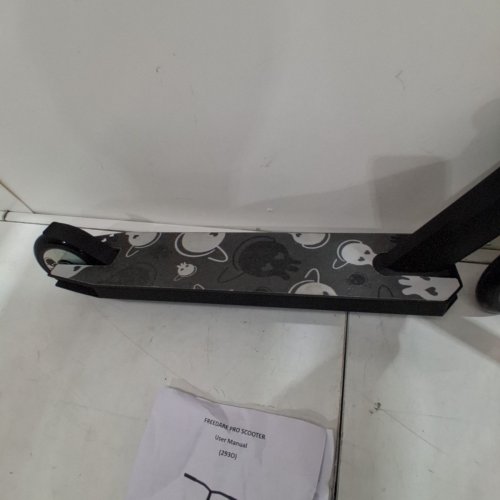 KIDS FREEDARE PRO STUNT SCOOTER - 220 LBS MAX - 8 YEARS + - BLACK image 5